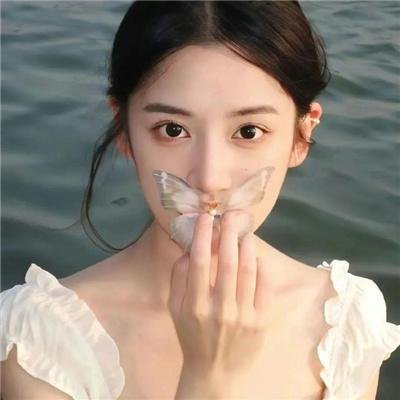 来自过去的女孩