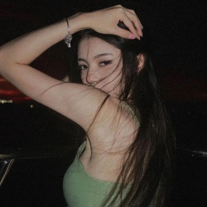 巨人与小精灵的奇幻冒险